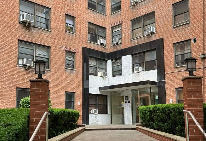 Apartment complex entrance located in the neighborhood of Rego Park. Lillian Vucic also works in this neighborhood. 9905 63rd Dr APT 1W, Rego Park