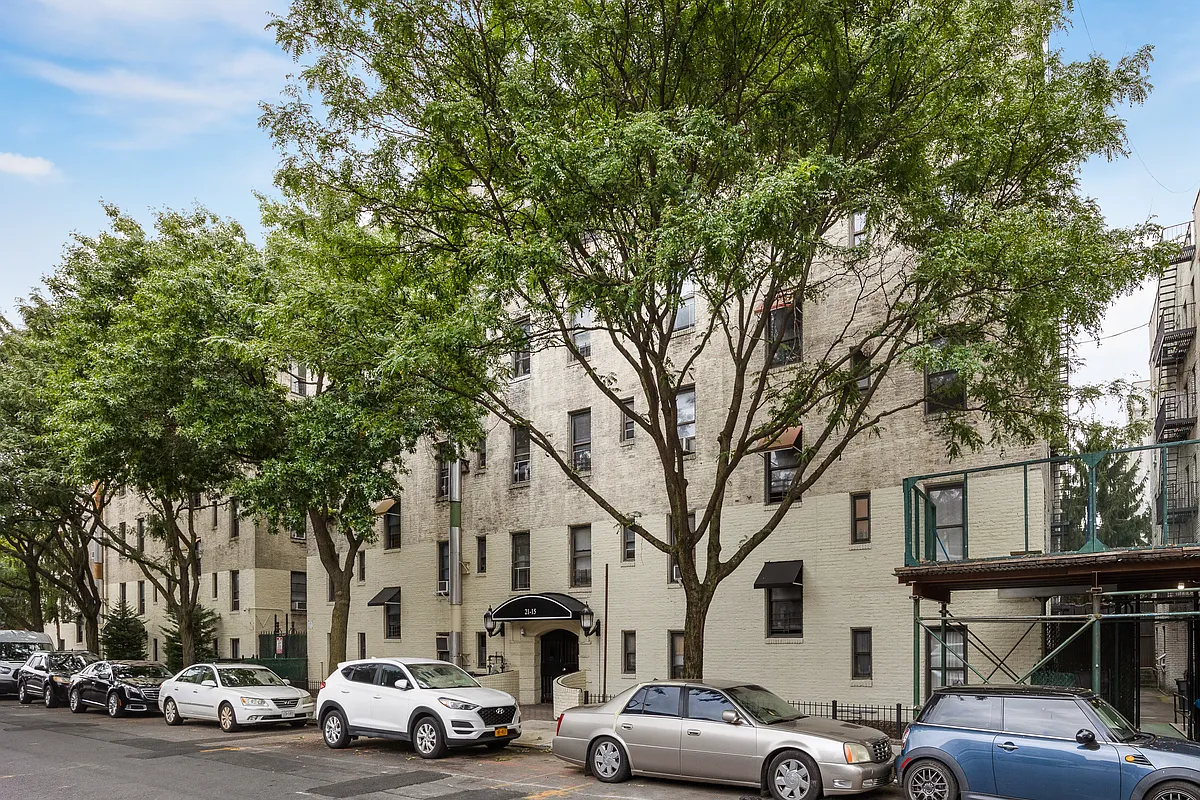 Co-op apartment complex in Astoria, Queens, NYC, Co-op is listed for Sale by real estate agent Lillian Vucic.