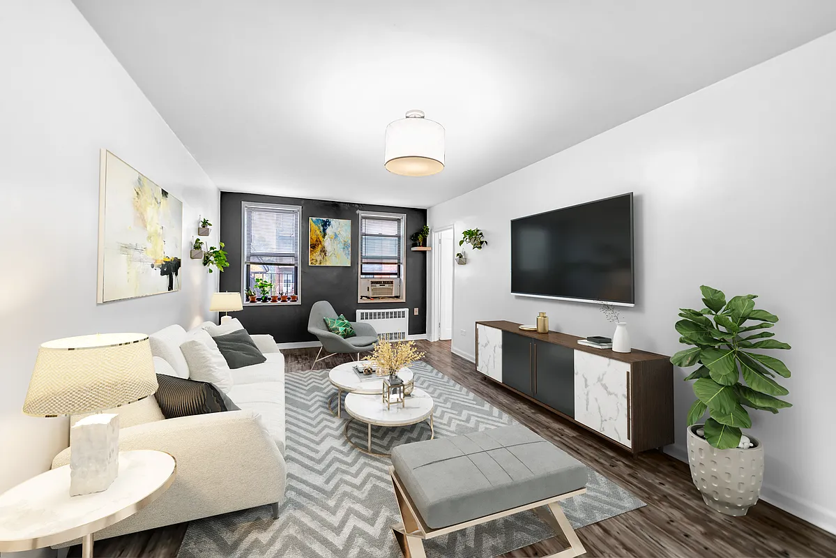 Co-op sold in the neighborhoof of Flushing, in Queens, nyc. This was sold by Lillian Vucic. 85-14 Broadway, Flushing