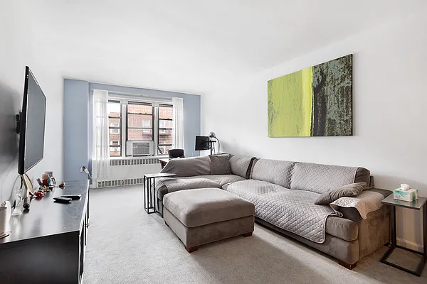 Co-op located in Forest Hills. Lillian Vucic also works in the neighborhood of Forest Hills. 67-40 Yellowstone Boulevard #7G, Forest Hills